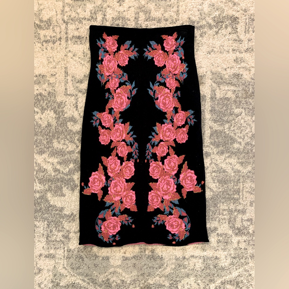 Bodycon Floral Midi Skirt, S